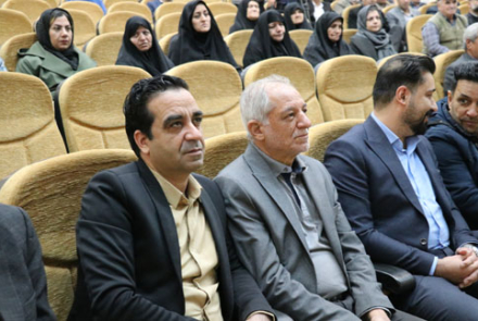 مراسم تجلیل از خیرین سلامت بیمارستان فاطمیه بادرود