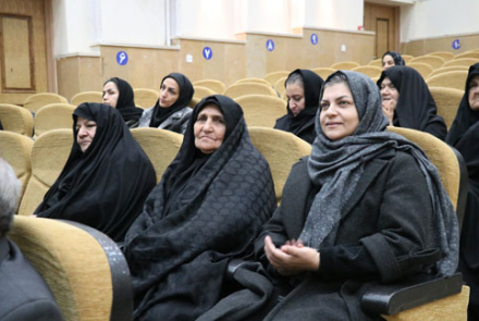 مراسم تجلیل از خیرین سلامت بیمارستان فاطمیه بادرود