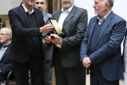 مراسم تجلیل از خیرین سلامت بیمارستان فاطمیه بادرود