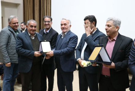 مراسم تجلیل از خیرین سلامت بیمارستان فاطمیه بادرود