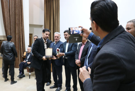 مراسم تجلیل از خیرین سلامت بیمارستان فاطمیه بادرود