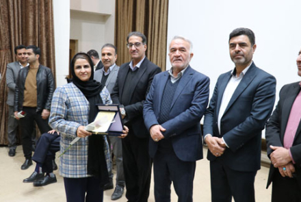 مراسم تجلیل از خیرین سلامت بیمارستان فاطمیه بادرود