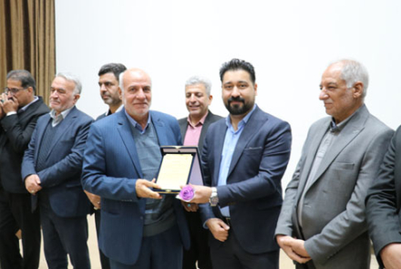 مراسم تجلیل از خیرین سلامت بیمارستان فاطمیه بادرود