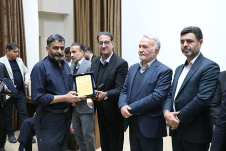 مراسم تجلیل از خیرین سلامت بیمارستان فاطمیه بادرود