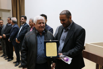 مراسم تجلیل از خیرین سلامت بیمارستان فاطمیه بادرود