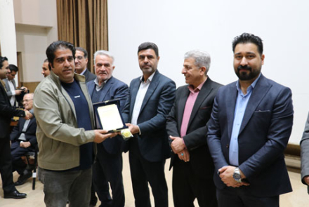  مراسم تجلیل از خیرین سلامت بیمارستان فاطمیه بادرود