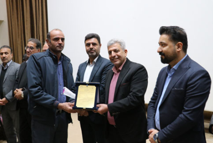 مراسم تجلیل از خیرین سلامت بیمارستان فاطمیه بادرود