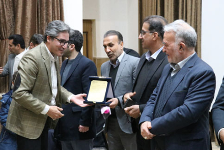 مراسم تجلیل از خیرین سلامت بیمارستان فاطمیه بادرود