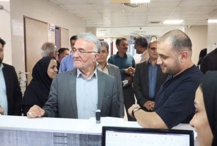 بازدید دکتر عبدلی نماینده مردم در مجلس شورای اسلامی از بیمارستان فاطمیه بادرود 