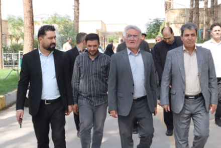 بازدید دکتر عبدلی نماینده مردم در مجلس شورای اسلامی از بیمارستان فاطمیه بادرود 
