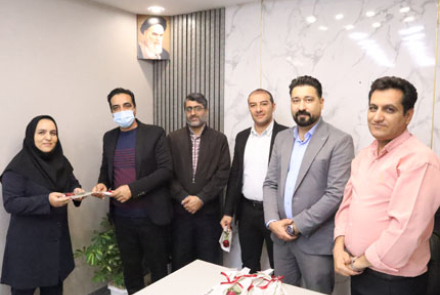  مراسم تقدیر از حسابداران بیمارستان فاطمیه بادرود 