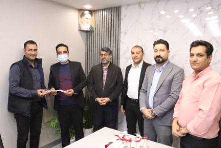  مراسم تقدیر از حسابداران بیمارستان فاطمیه بادرود 