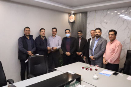  مراسم تقدیر از حسابداران بیمارستان فاطمیه بادرود 