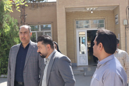بازدید مدیر دفتر ریاست به همراه مدیر پرستاری دانشگاه علوم پزشکی اصفهان از بیمارستان فاطمیه بادرود