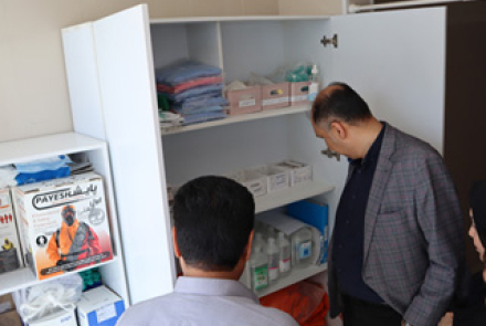 بازدید مدیر دفتر ریاست به همراه مدیر پرستاری دانشگاه علوم پزشکی اصفهان از بیمارستان فاطمیه بادرود