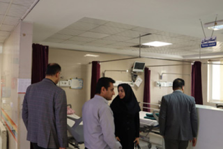 بازدید مدیر دفتر ریاست به همراه مدیر پرستاری دانشگاه علوم پزشکی اصفهان از بیمارستان فاطمیه بادرود