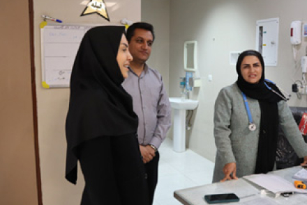 بازدید مدیر دفتر ریاست به همراه مدیر پرستاری دانشگاه علوم پزشکی اصفهان از بیمارستان فاطمیه بادرود