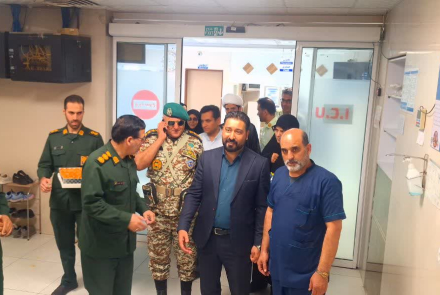 تجلیل از پرستاران بیمارستان فاطمیه بادرود توسط نیروی نظامی ، انتظامی و بسیجیان