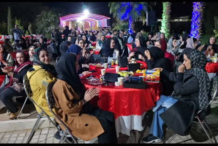 تجلیل از پرستاران بیمارستان بادرودونطنز در باغ دکتر محققی