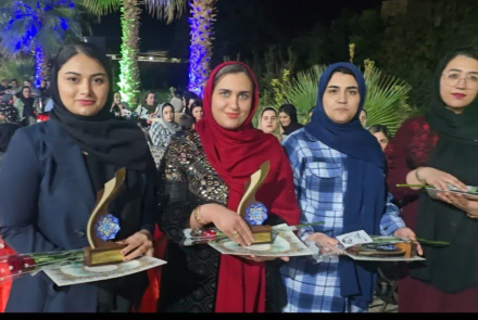 تجلیل از پرستاران بیمارستان بادرودونطنز در باغ دکتر محققی