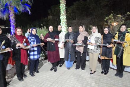 تجلیل از پرستاران بیمارستان بادرودونطنز در باغ دکتر محققی