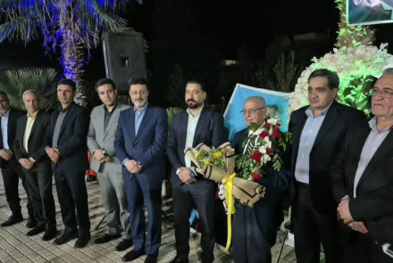  آیین گرامیداشت روز پزشک با حضور مسئولان شهرستان در سرای دکتر حسنعلی محققی برگزار شد.