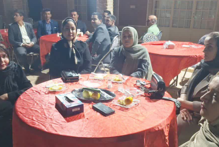 آیین تجلیل از پرستاران بیمارستان فاطمیه بادرود در سرای دکتر حسنعلی محققی برگزار شد.