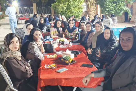 آیین تجلیل از پرستاران بیمارستان فاطمیه بادرود در سرای دکتر حسنعلی محققی برگزار شد.