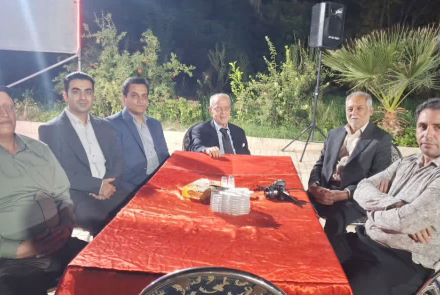 آیین تجلیل از پرستاران بیمارستان فاطمیه بادرود در سرای دکتر حسنعلی محققی برگزار شد.